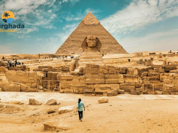 Cairo Day Trip from Hurghada by Bus Pyramids Sphinx and Egyptian Museum Tour